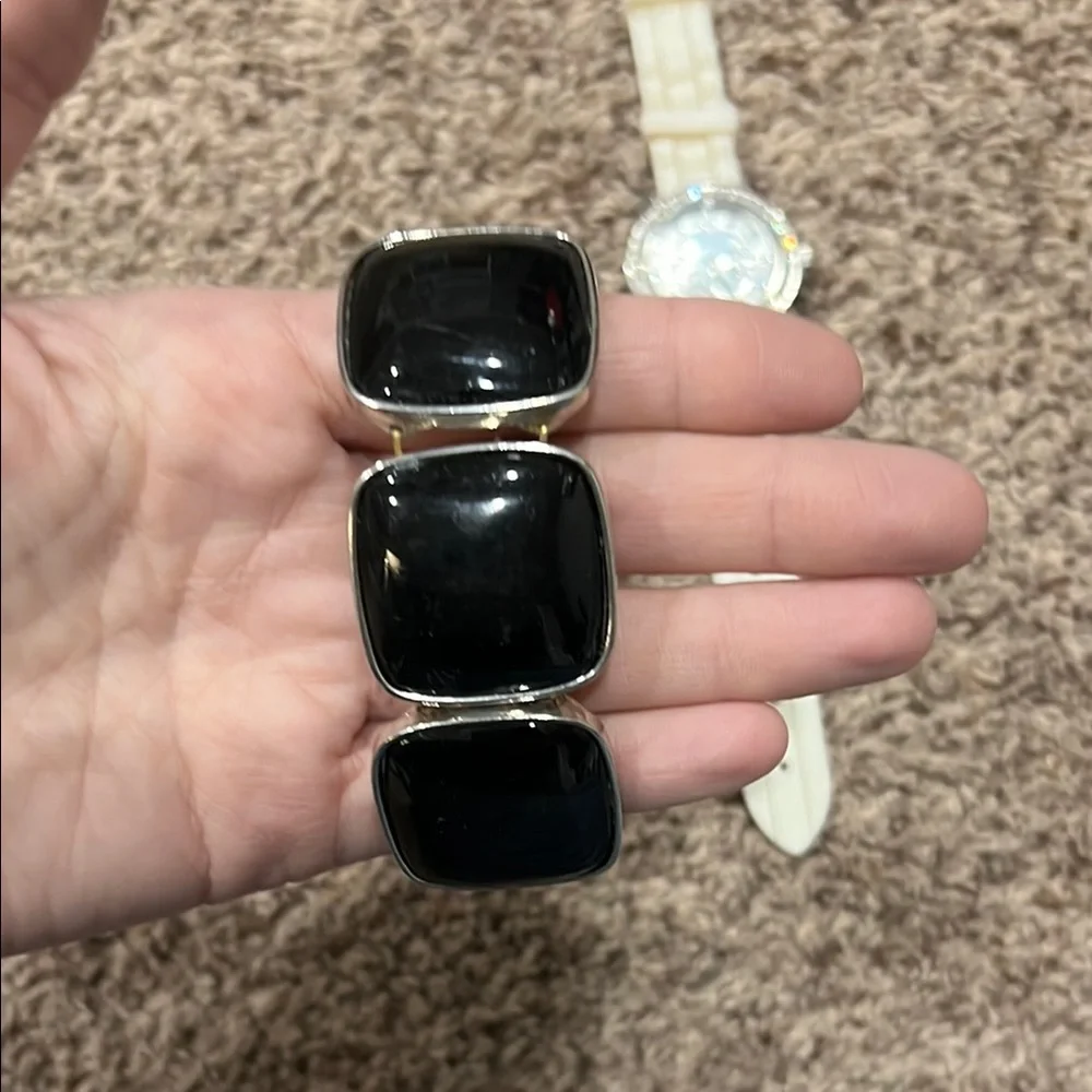 Assorted Bracelet Set - Picture 13 of 14